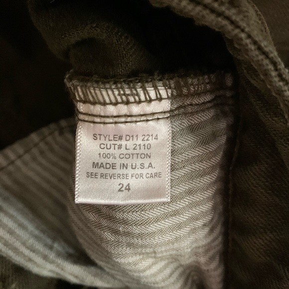 NWOT Carmar Distressed Army Green Jean - Picture 7 of 8